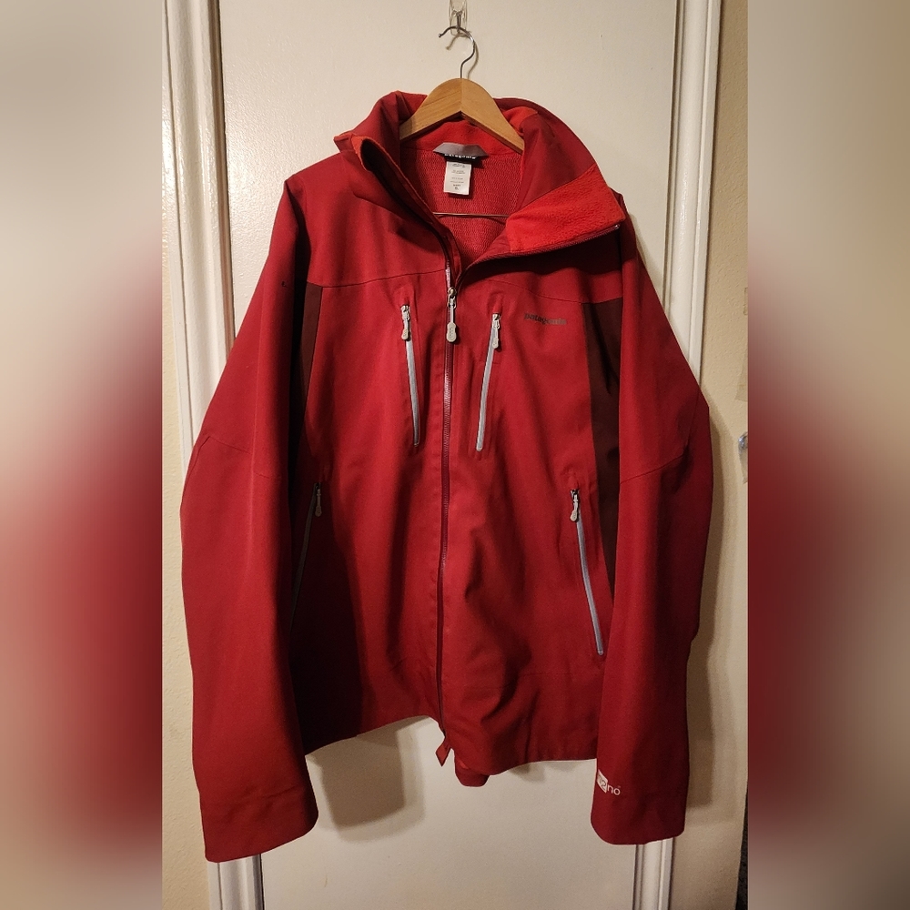 Patagonia Insulated Snowshot Jacket